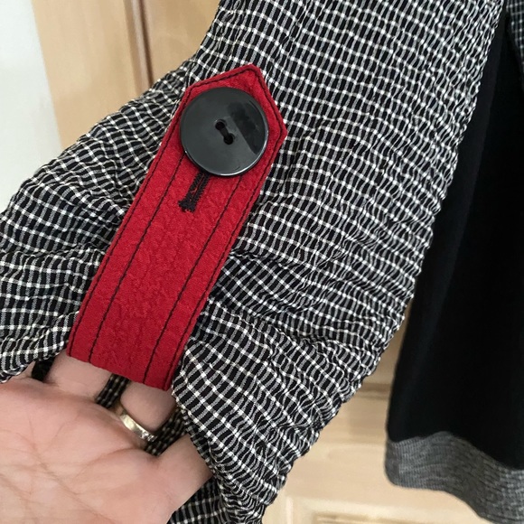 Ali Miles Plus size 2X. Shirt or light jacket. Like New Condition. - Picture 3 of 6